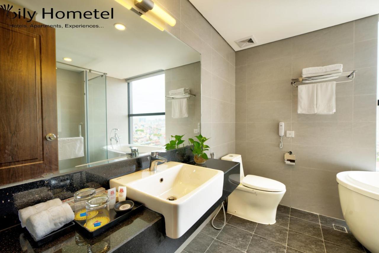 Cau Giay Hotel - By Bay Luxury Hanoi Exterior photo