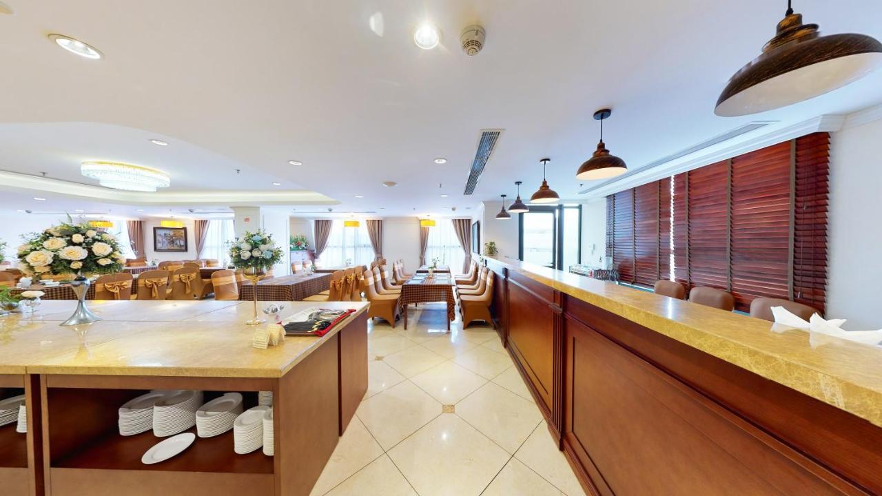 Cau Giay Hotel - By Bay Luxury Hanoi Exterior photo