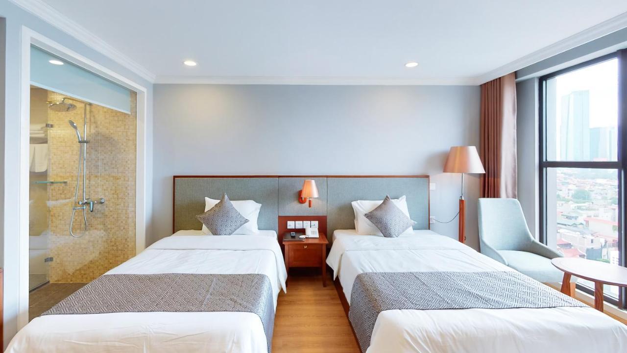 Cau Giay Hotel - By Bay Luxury Hanoi Exterior photo